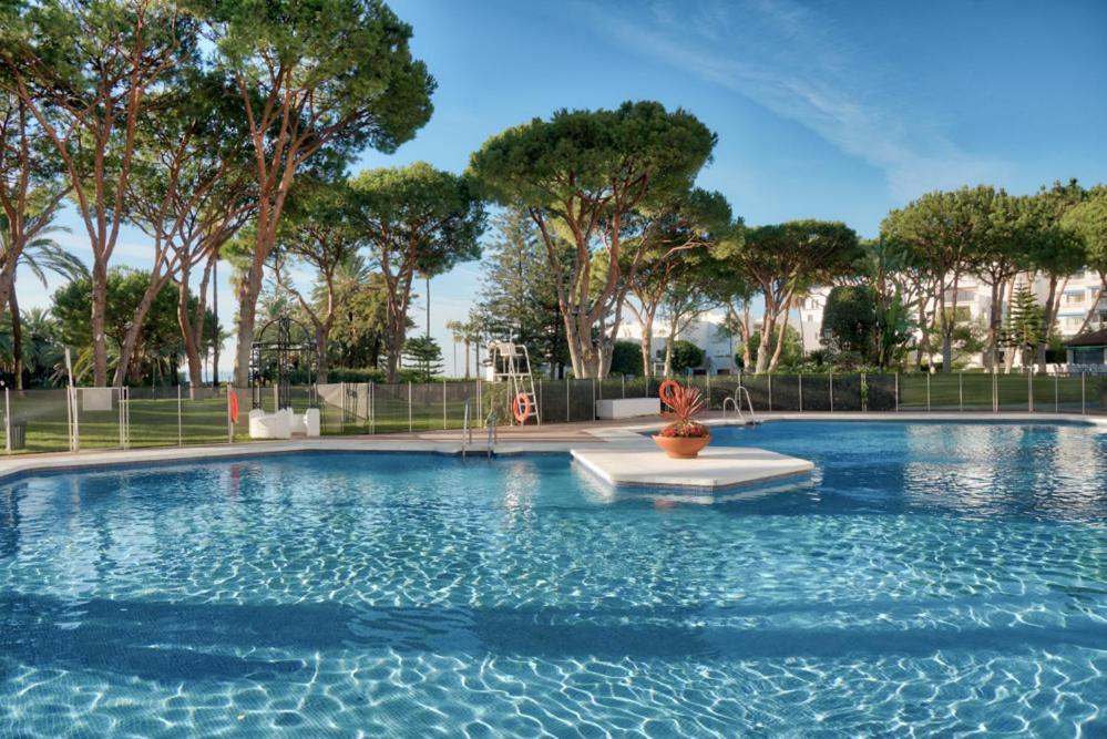 Appartamento Playas Del Duque, Puerto Banus, Golf .Playa Y Compras Marbella Esterno foto
