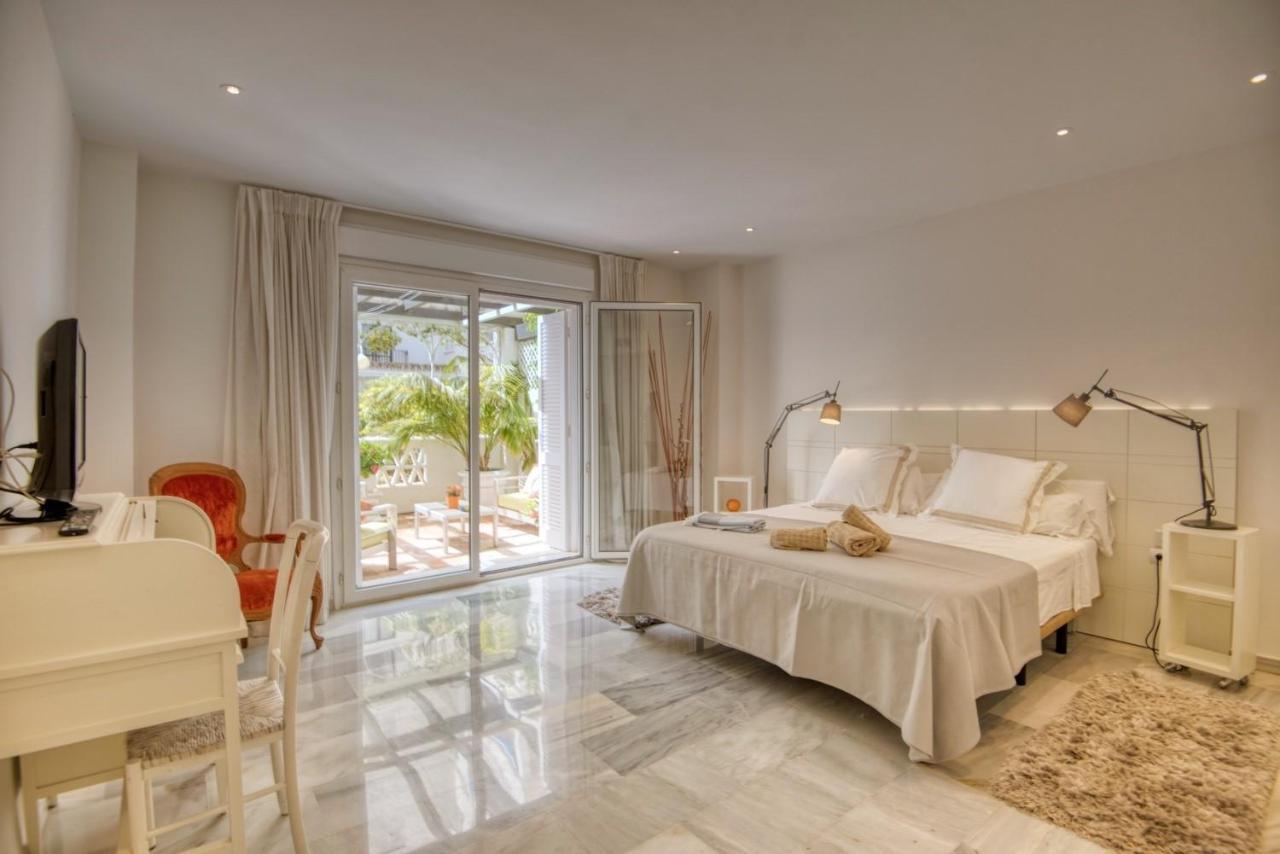 Appartamento Playas Del Duque, Puerto Banus, Golf .Playa Y Compras Marbella Esterno foto